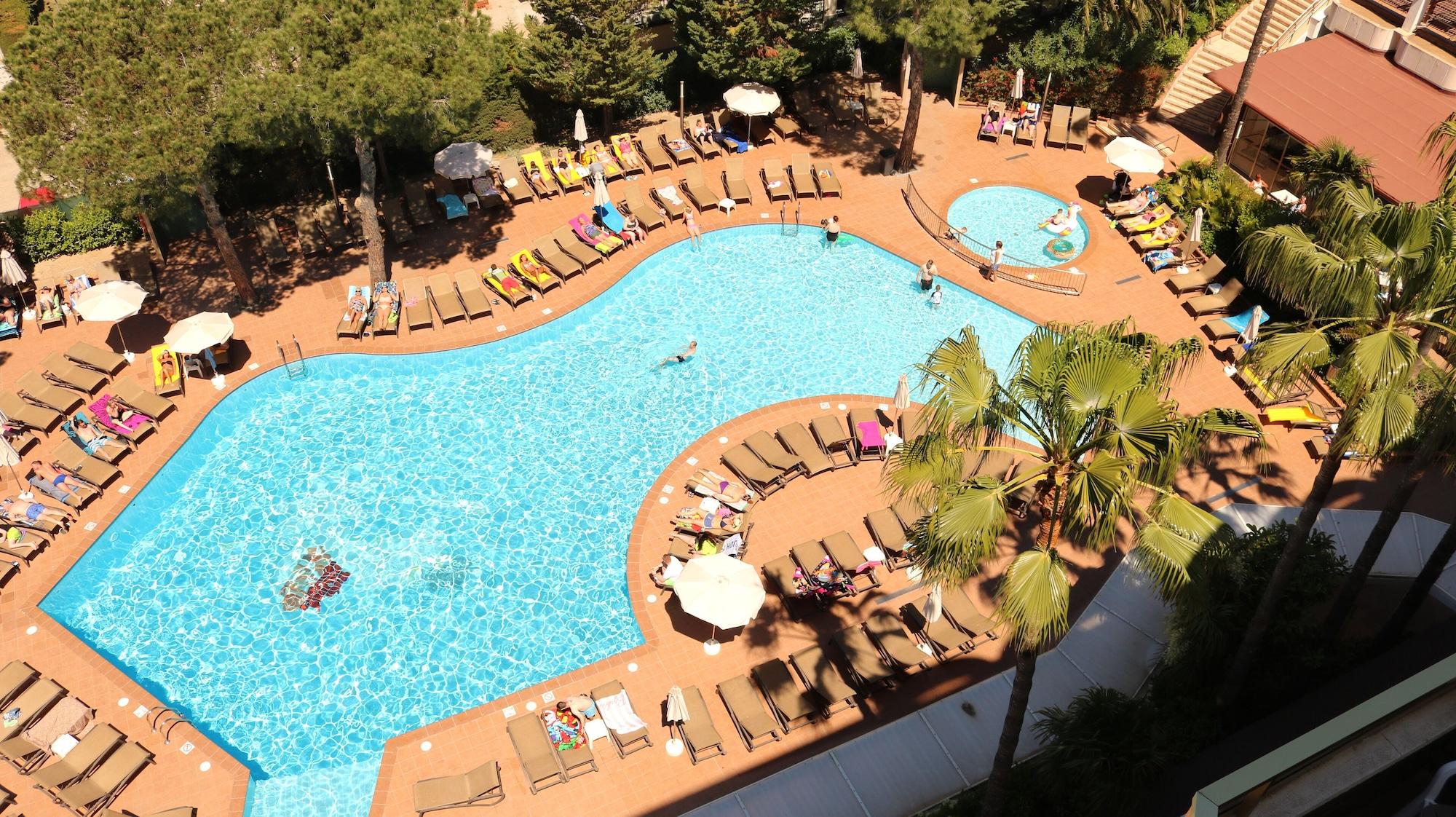 Golden Port Salou & Spa Ngoại thất bức ảnh