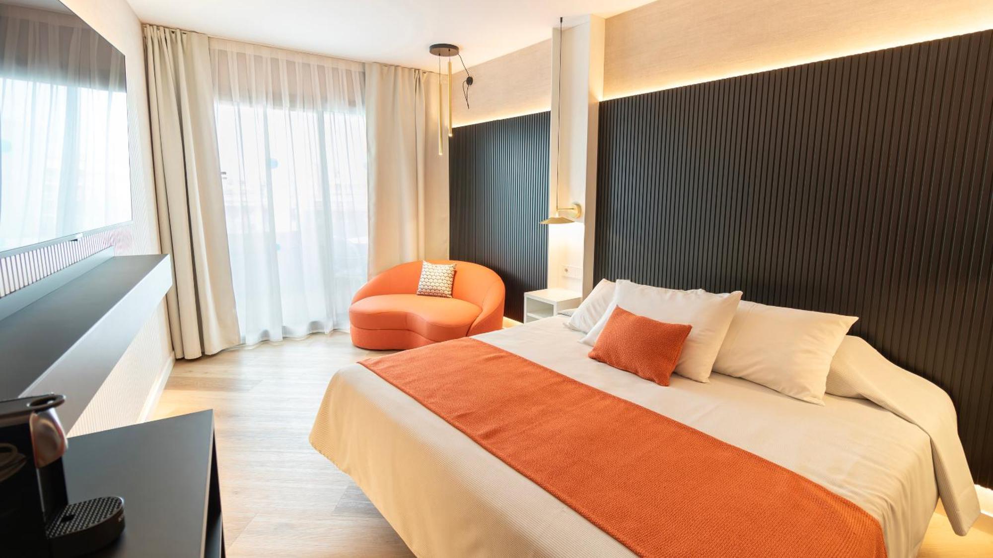 Golden Port Salou & Spa Phòng bức ảnh