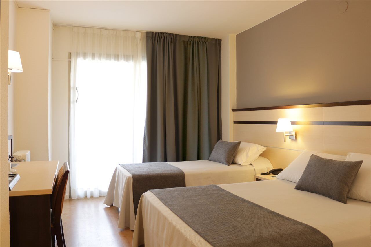 Golden Port Salou & Spa Ngoại thất bức ảnh